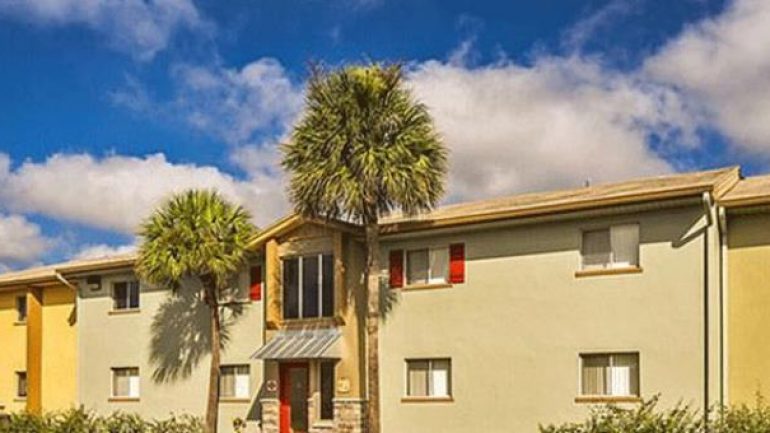 2 yaşındaki oğlunu sevgilisine emanet etti! Dünyası başına yıkıldı