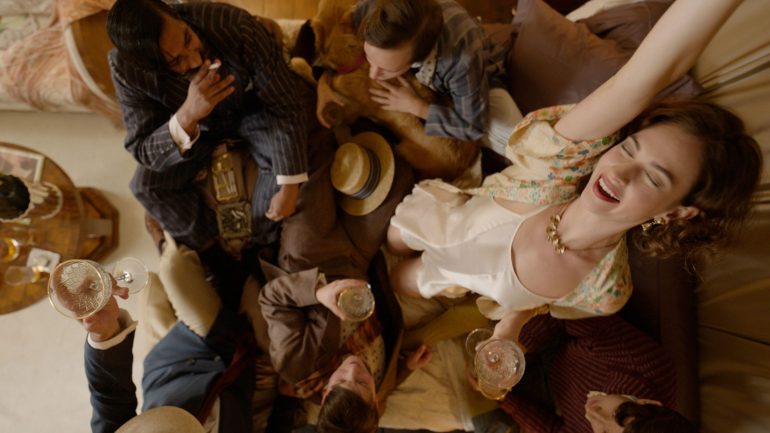 Lily James’li The Pursuit of Love’dan ilk fragman yayınlandı