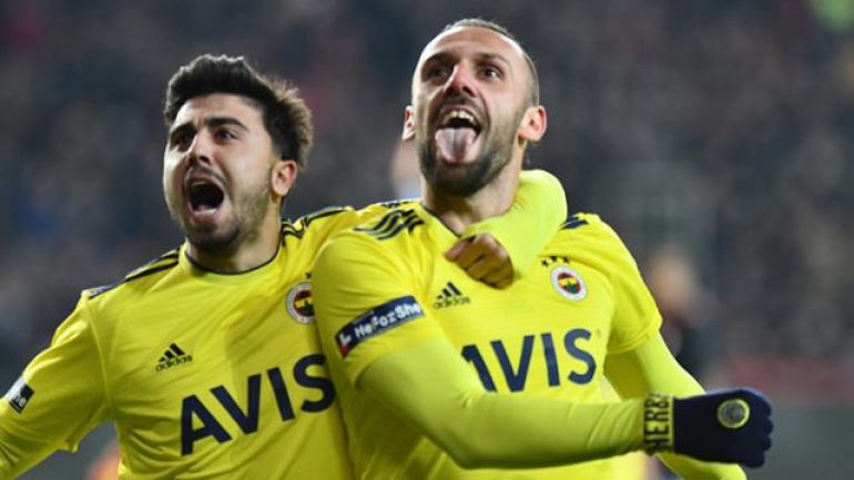 Fenerbahçe’de Ozan Tufan kararı