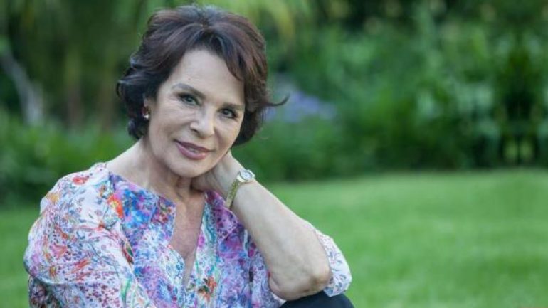 Hülya Koçyiğit’ten herkesi şoke eden paylaşım! Charlie’nin Meleği oldu