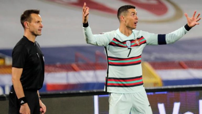 Türkiye-İtalya maçının hakemi belli oldu