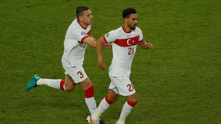 Milli Takım’da kavga skandalı! İki futbolcu birbirine girdi