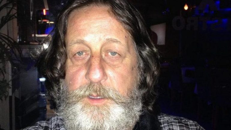 Tiyatro oyuncusu Levent Aykul, Kemer’deki evinde ölü bulundu