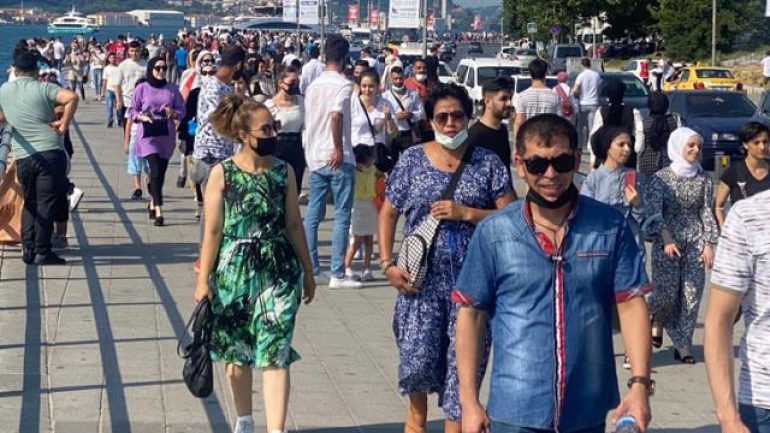 Türkiye’deki vaka sayılarındaki artış dünyanın gündemine oturdu