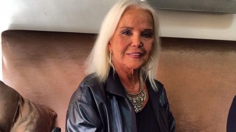 Gönül Yazar hastaneye kaldırıldı! Evinde düşerek kaburgalarını kırmış