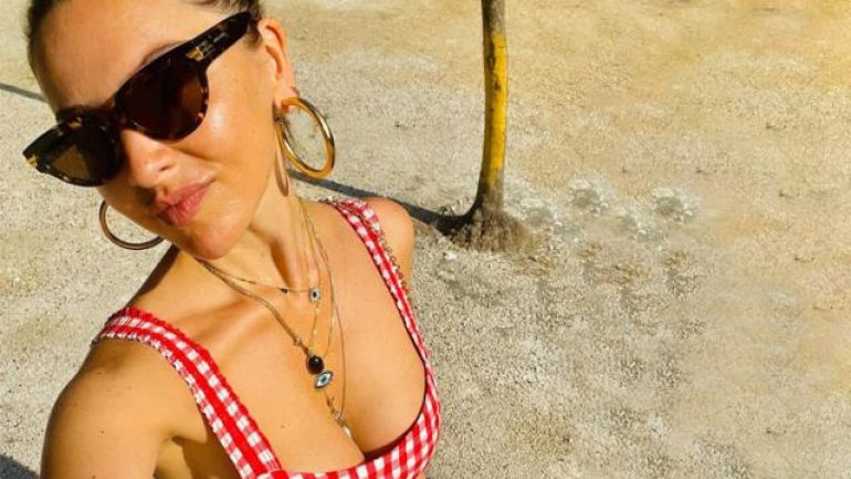 Hadise aşkını haykırdı!