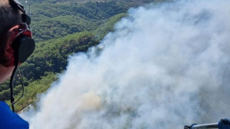 Kazdağları alevlere teslim! Yangına havadan ve karadan müdahale sürüyor