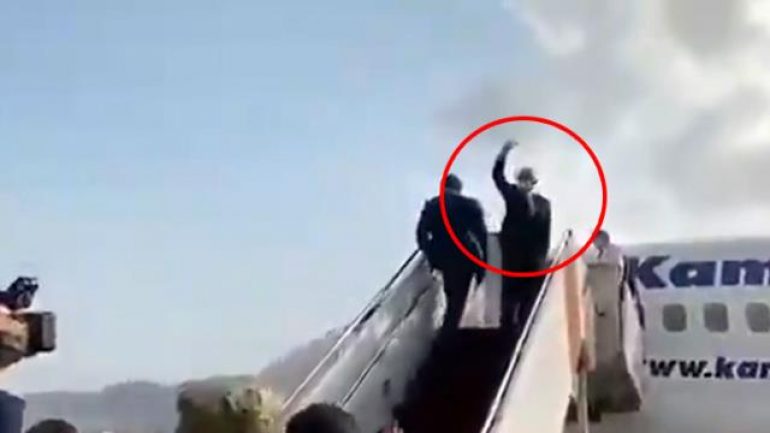 Ülkeyi terk eden Afganistan Cumhurbaşkanı ile ilgili bomba iddia: Paraları helikoptere sığmadı