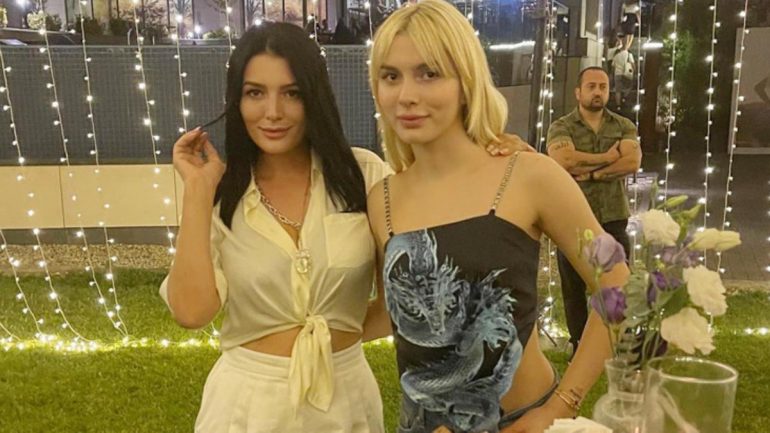 Aleyna Tilki’nin annesi Havva Öztel’den cesur pozlar!