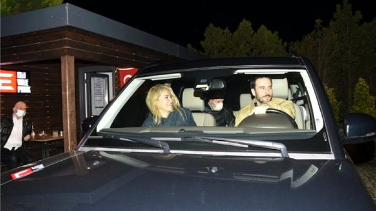 Burcu Esmersoy, yeni sevgilisi ile ilk kez görüntülendi