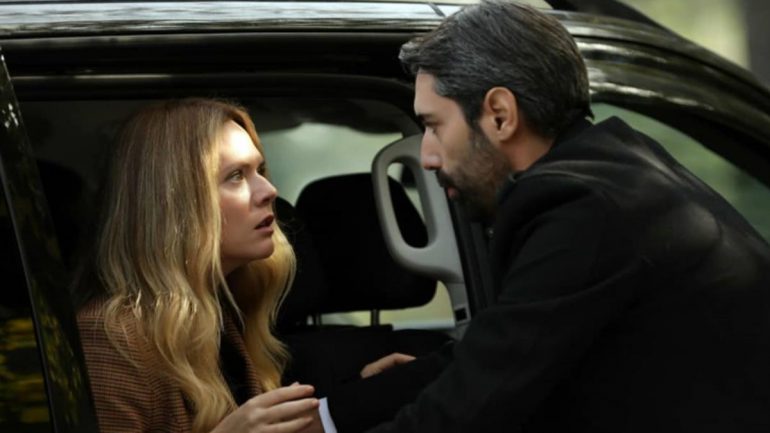 Sadakatsiz dizisinin sevilen oyuncusu kızıyla görüntülendi