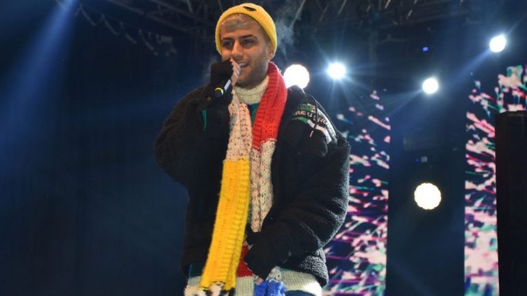 Reynmen’e büyük ilgi! Sivas’ta dondurucu soğukta konser verdi