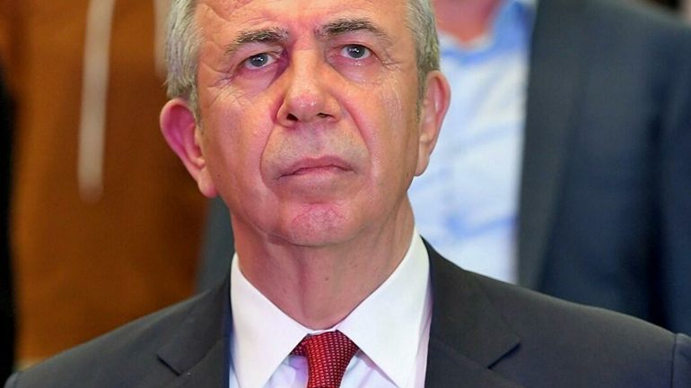 Mansur Yavaş’tan Ankaralılara kar uyarısı: Yağış sabaha kadar sürecek