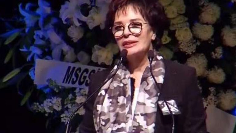 Hülya Koçyiğit’ten Fatma Girik’in cenaze töreninde dikkat çeken sözler