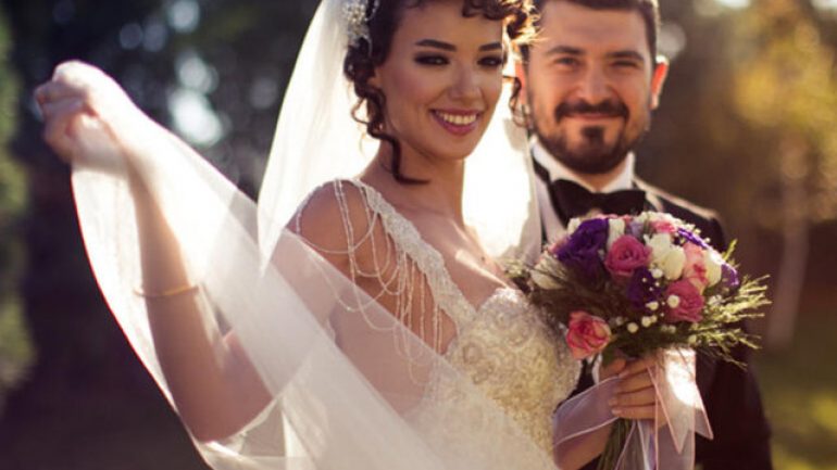 Takipçilerine güzel haberi verdi! Seda Bakan, ikinci çocuğuna hamile