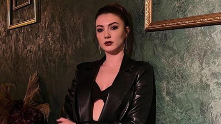 Dizisi final yaptı, Burcu Özberk soluğu Bali’de aldı!