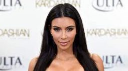 Kim Kardashian, photosopun ayarını kaçırdı! Takipçilerinin gözünden kaçmadı