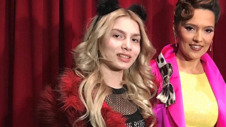 Demet Akalın’dan Aleyna Tilki’ye sert sözler: Önemli olan don değil şarkı