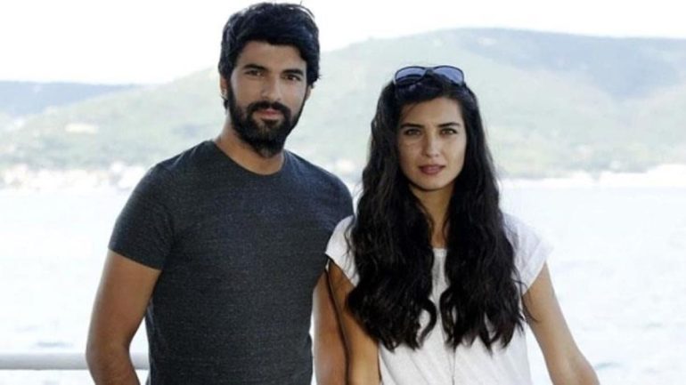 Tuba Büyüküstün Engin Akyürek’le aşk iddialarına cevap verdi