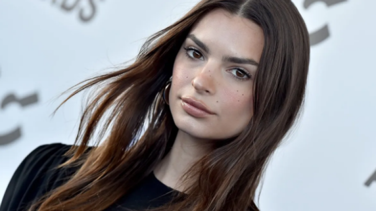 Emily Ratajkowski nostaljik paylaşımıyla büyük ilgi gördü