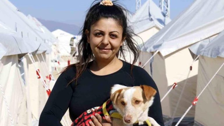 Gelin ve damat düğün gecesi depremde hayatını kaybetti