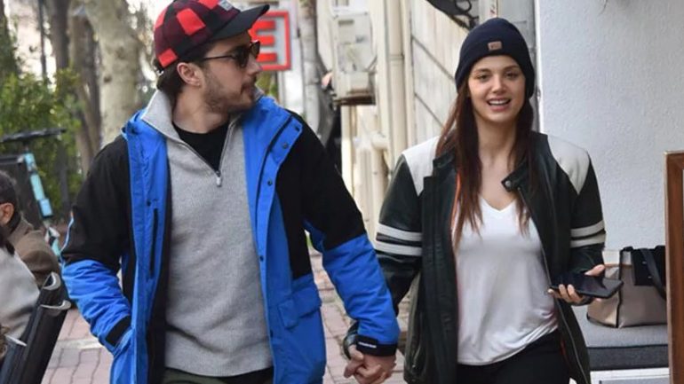 Leyla Tanlar ile Burak Dakak el ele görüntülendi!
