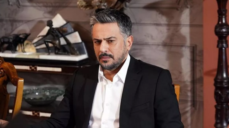 Emre Altuğ’dan sürpriz proje!