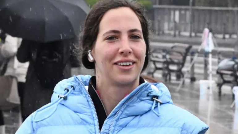 Zehra Çilingiroğlu: Hobi olarak yürüyüş yapıyorum