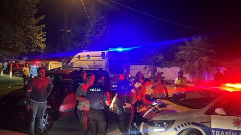 İhbara giden polislerin üzerine kaynar su döktüler: 4 yaralı