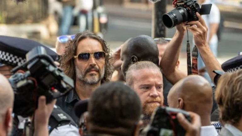 Ünlü oyuncu tecavüz suçlamasıyla hakim karşısında