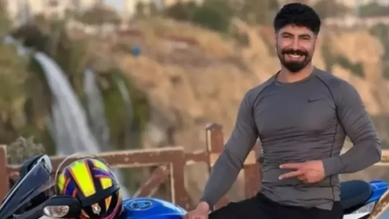Ünlü motosikletçi Deniz Servan Narin hayatını kaybetti