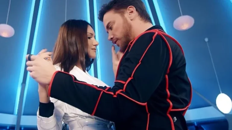 Sinan Akçıl’a eski aşkından olay yorum!