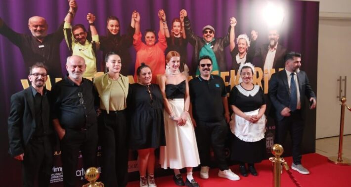 Yanlış Anladın Şekerim – Malikane 698” Görkemli Gala ile Seyirciyle Buluştu