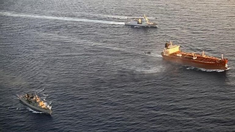 İtalya’dan İstanbul’a doğru ilerleyen Rusya’nın “gölge filosuna” ait petrol tankerine operasyon